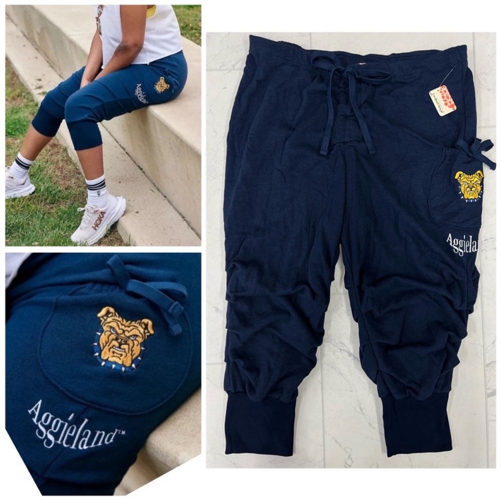 NWT Free People ON CHILL Scrunched Joggers in Navy “Aggieland” Size Small